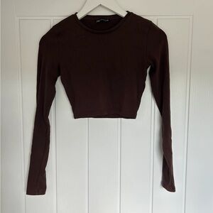 Brown long sleeve crop top